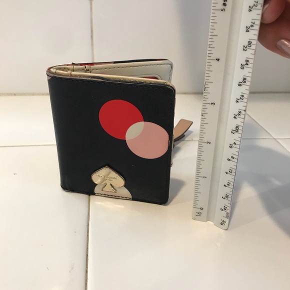 Kate Spade New York Wallet - Picture 4 of 8